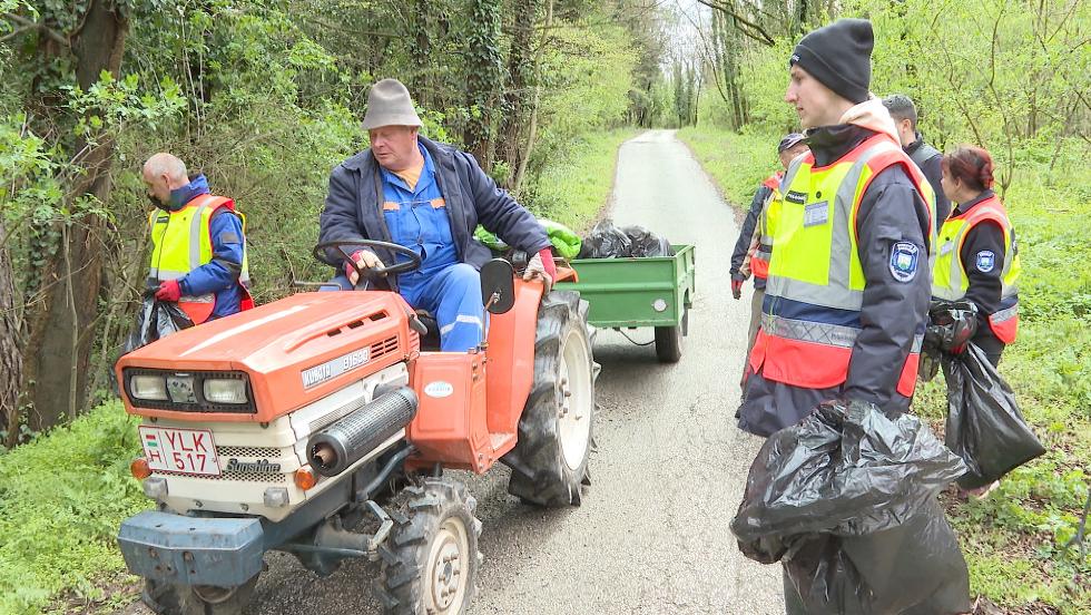 Krnyezetvdelmi akcit tartottak reghegyen 