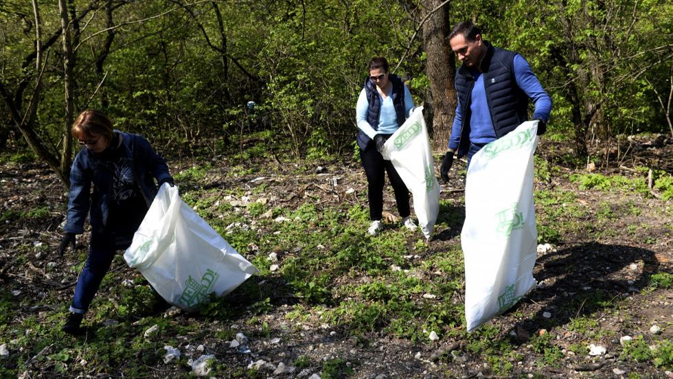 Elindult az országos TeSzedd! akció – jövő péntekig gyűjtik a szemetet Elindult az országos TeSzedd! akció – jövő péntekig gyűjtik a szemetet