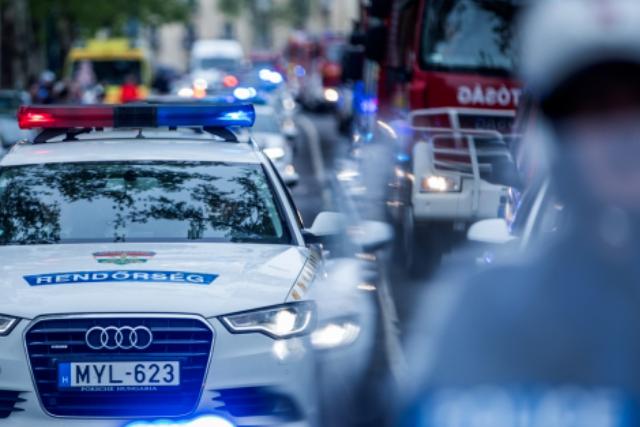 Veszélyes szituációkkal és rendészettechnikai eszközökkel is ismerkedhetnek a Rendőr- és Tűzoltó napon a zalaegerszegiek Veszélyes szituációkkal és rendészettechnikai eszközökkel is ismerkedhetnek a Rendőr- és Tűzoltó napon a zalaegerszegiek