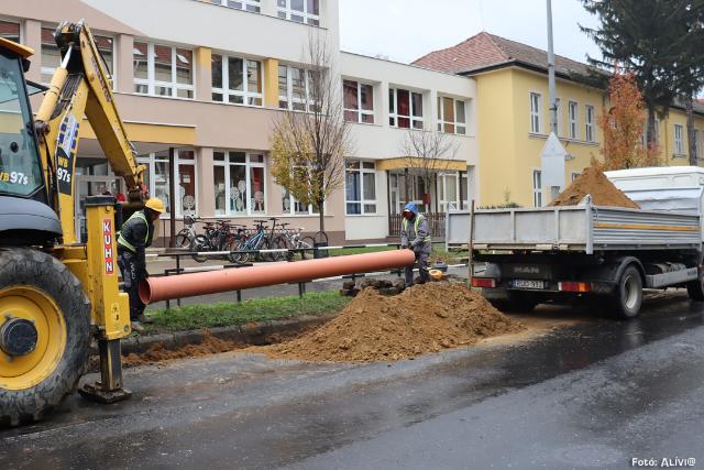 Forgalomkorlátozás lesz szombaton - fokozott figyelemre intenek Forgalomkorlátozás lesz szombaton - fokozott figyelemre intenek