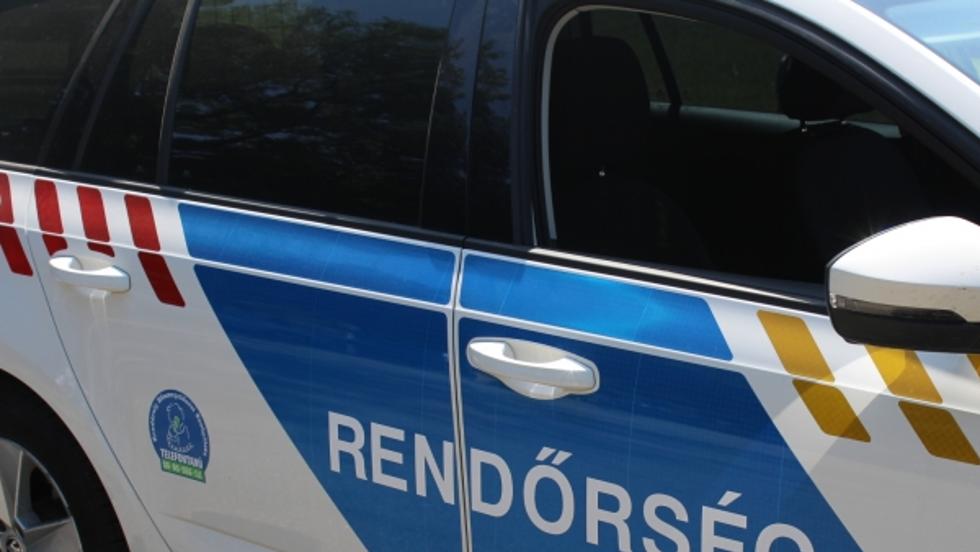 Két személyautó ütközött a 75-ös főúton Két személyautó ütközött a 75-ös főúton