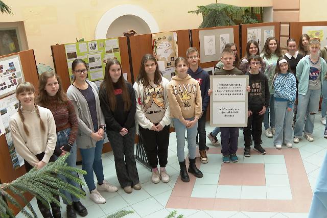 Természeti értékeink védelmében – Kiállítás nyílt a Zrínyi gimnáziumban  