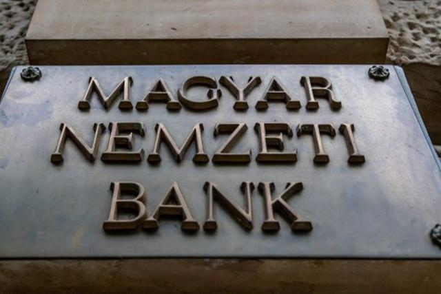 Nem vltoztatott a jegybanki alapkamat 13,0 szzalkos szintjn a Magyar Nemzeti Bank Monetris Tancsa 