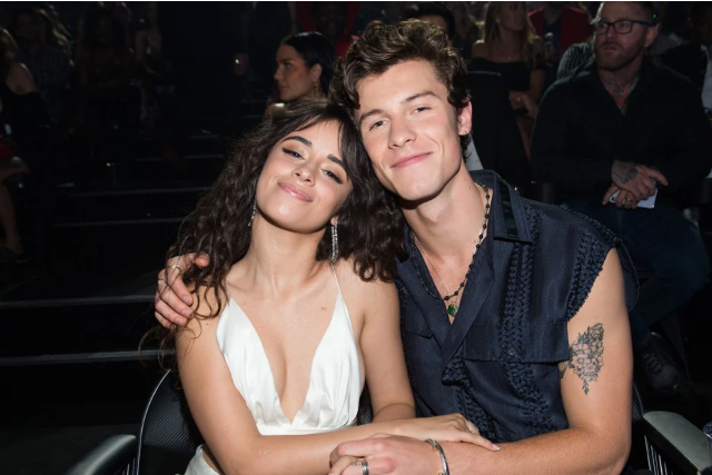 jra egytt a sztrpr: egymsra tallt Camilla Cabello s Shawn Mendes 