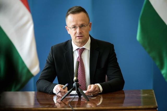 Tizennégy magyart menekítettek ki a polgárháborús Szudánból Tizennégy magyart menekítettek ki a polgárháborús Szudánból