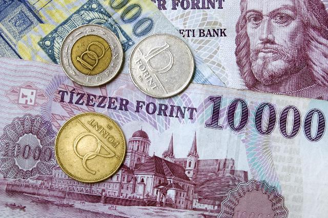 Tovább erősödött a forint a húsvéti nagyhéten Tovább erősödött a forint a húsvéti nagyhéten