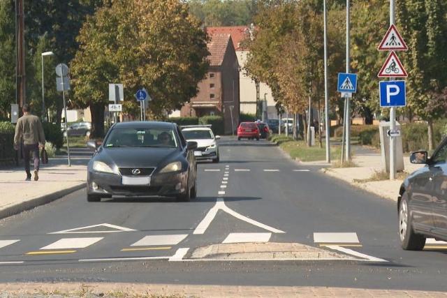 Speci�lis technol�gi�val dolgoztak: befejez�d�tt a szennyv�zcsatorna-rekonstrukci� a Kisfaludy utc�ban