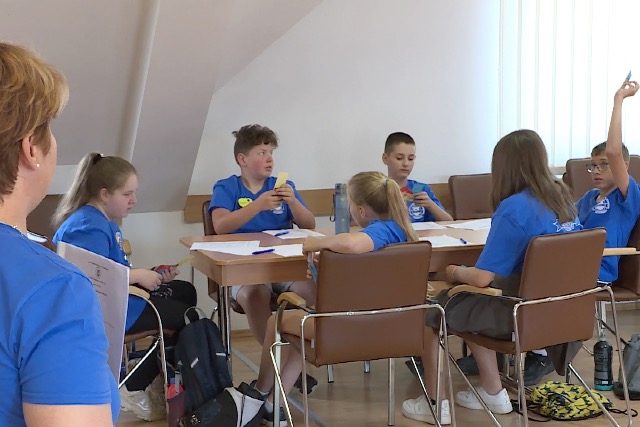 A szakmákkal ismerkednek a kisinas táborban A szakmákkal ismerkednek a kisinas táborban