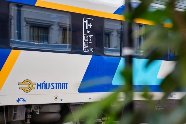 Tovbbi jratokkal bvlt a MV grafikus helyfoglalsi rendszere