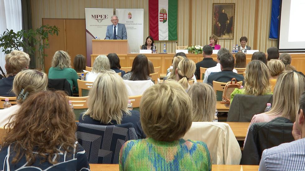 Jogállami Kerekasztal dr. Juhász Imrével Jogállami Kerekasztal dr. Juhász Imrével