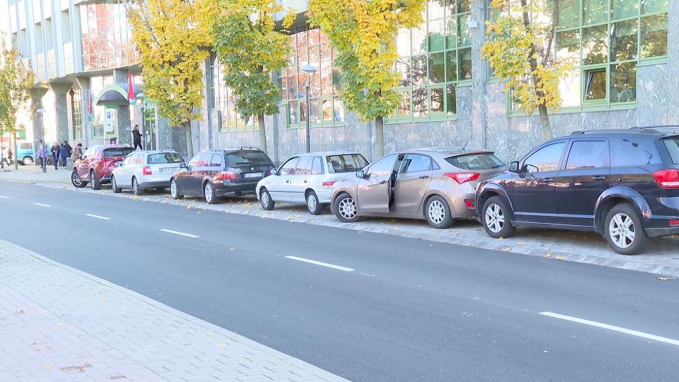 Befejeződött a Kisfaludy utca felújítása Befejeződött a Kisfaludy utca felújítása