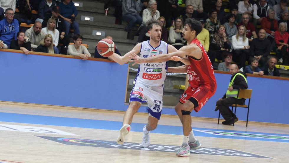Újabb rangadó előtt a ZTE KK: vasárnap Szombathelyen lép pályára a csapat
Újabb rangadó előtt a ZTE KK: vasárnap Szombathelyen lép pályára a csapat