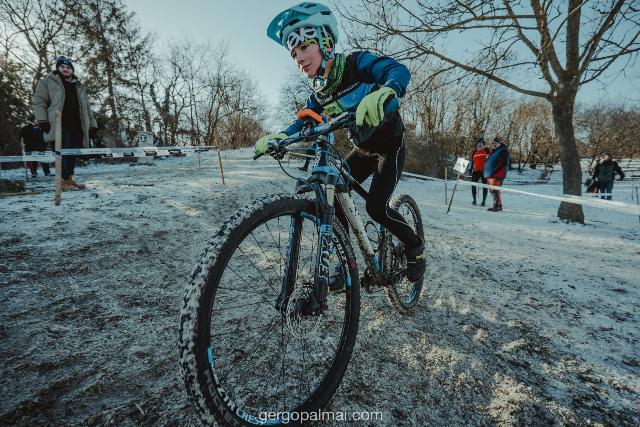 T�li k�r�lm�nyek, remek eredm�nyek – sikeres �vkezd�s a GreenZone ZKSE-n�l
