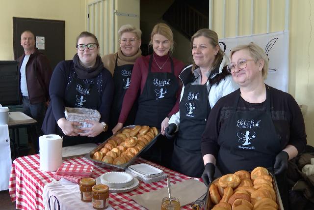 Sikeres volt a v�rosi farsang �s a j�t�konys�gi f�nkv�s�r Zalaegerszegen