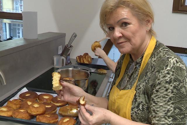 A fánksütés rejtelmeit sajátíthatták el a Göcseji Tudásközpontban A fánksütés rejtelmeit sajátíthatták el a Göcseji Tudásközpontban