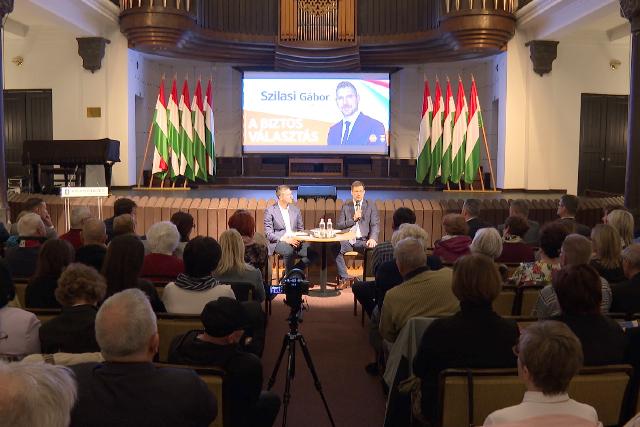 Guly�s Gergely tartott f�rumot Zalaegerszegen