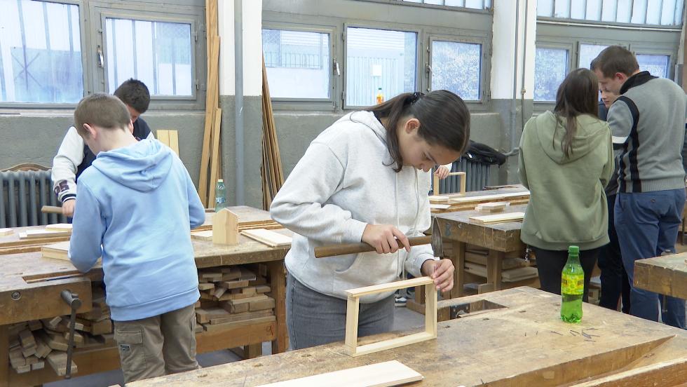 Kisasztalos versenyt tartottak Kisasztalos versenyt tartottak