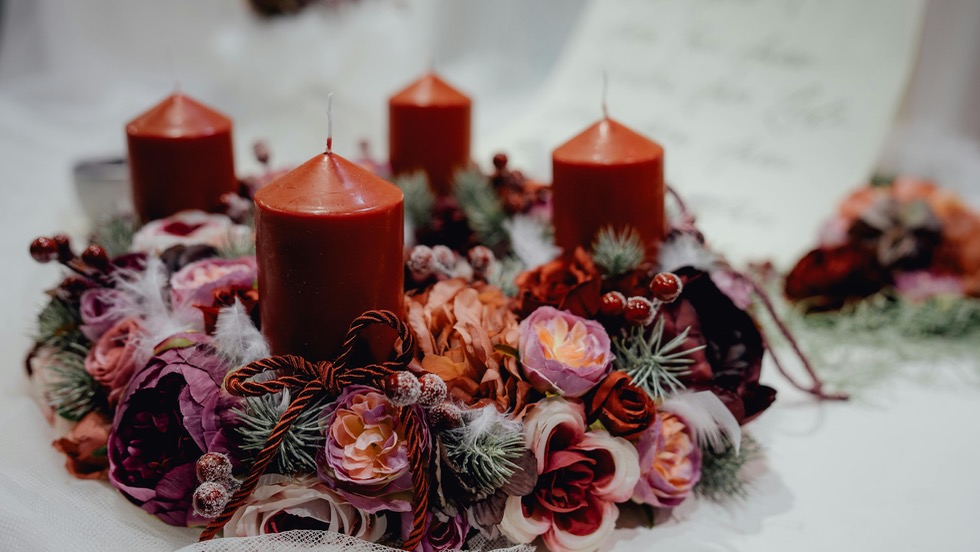 Idn december 24. vasrnapra esik: ekkor lesz advent els s utols vasrnapja  