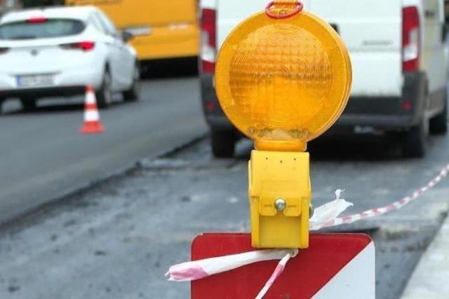 Folytatódik a burkolatfelújítás a Bajcsy-Zsilinszky téren – teljes útlezárás várható Folytatódik a burkolatfelújítás a Bajcsy-Zsilinszky téren – teljes útlezárás várható