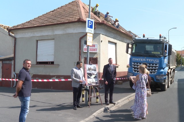 Felújítják a Mérleg teret és felépítik a Mérlegházat Felújítják a Mérleg teret és felépítik a Mérlegházat