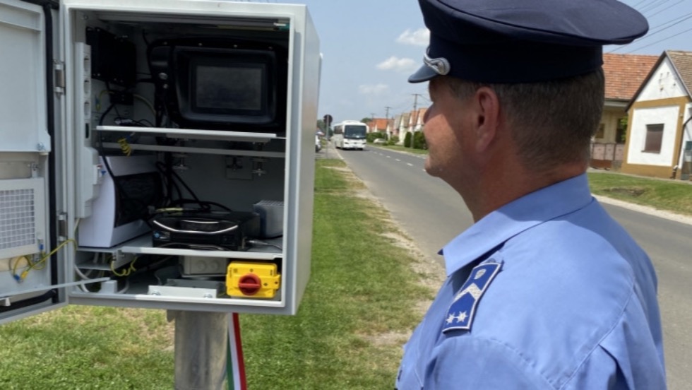 Hamarosan akár arcfelismerő is kerülhet a hazai traffipaxokra Hamarosan akár arcfelismerő is kerülhet a hazai traffipaxokra