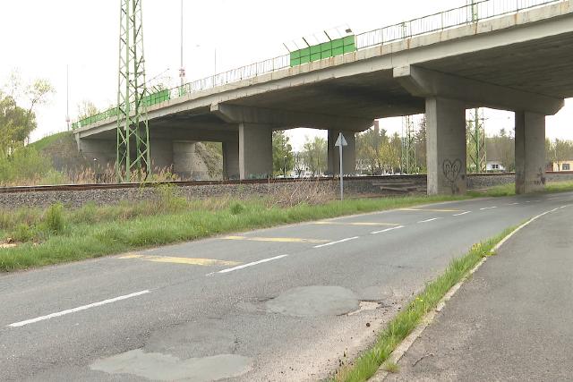 Fel�j�tj�k a fel�lj�r�t a Balatoni �ton 