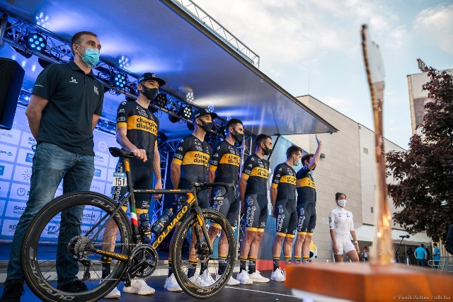 Tour de Hongrie: a keszthelyi Festetics-kastlyban kerl sor a csapatbemutatkra