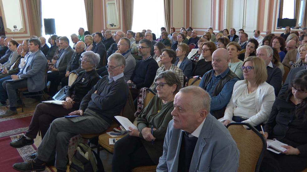 Belgyógyászati tanfolyam az Arany Bárányban Belgyógyászati tanfolyam az Arany Bárányban