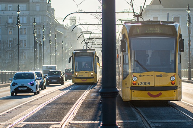 150 forintrt egy napon t korltlanul utazhat s frdzhet Budapesten