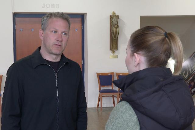 Orsz�gos versenybe ker�lt az Oszk�r �s R�zsa mami c�m� darab