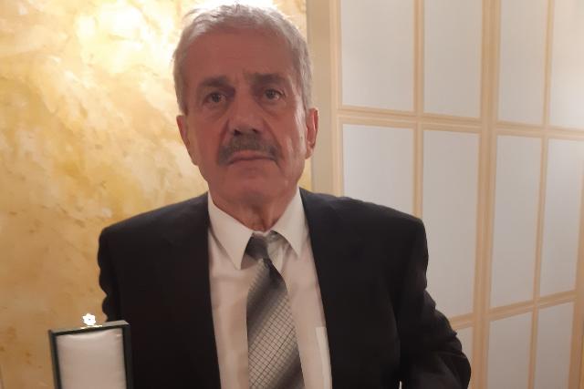 Rangos állami kitüntetésben részesült dr. Merő Béla Rangos állami kitüntetésben részesült dr. Merő Béla