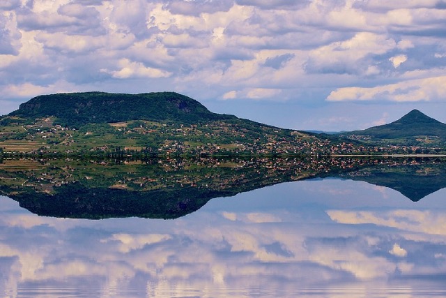 Leeresztik a Balatont Leeresztik a Balatont