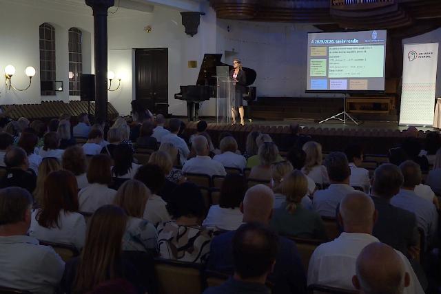 Vármegyei tanévnyitó konferenciát szerveztek Vármegyei tanévnyitó konferenciát szerveztek