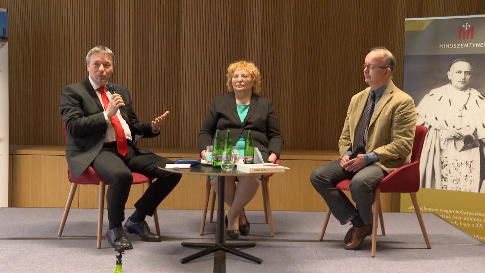 Rendhagyó könyvbemutató – ismét kiadták Mindszenty József emlékiratait Rendhagyó könyvbemutató – ismét kiadták Mindszenty József emlékiratait