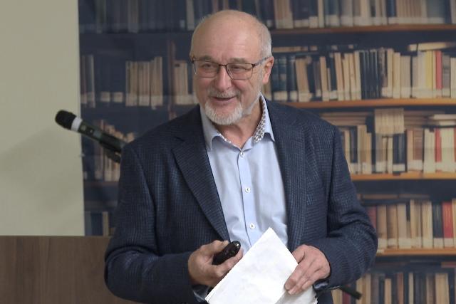 T�r T�rt�netek – V�rost�rt�neti el�ad�st tartottak a De�k-k�nyvt�rban