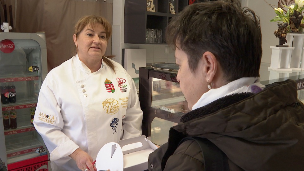 Újra munkában az olimpiai érmes zalaegerszegi cukrász Újra munkában az olimpiai érmes zalaegerszegi cukrász