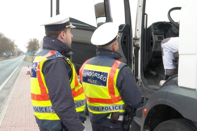 Rendrsgi ellenrzs: a tehergpjrmvek s buszok kerltek eltrbe