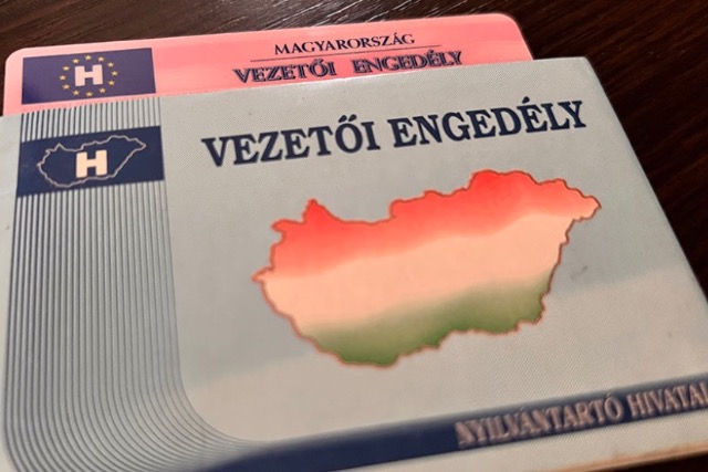 Új jogosítványt szeretett volna az eltiltás miatt, de a zalaegerszegi ellenőrzéskor lebukott a fiatal sofőr Új jogosítványt szeretett volna az eltiltás miatt, de a zalaegerszegi ellenőrzéskor lebukott a fiatal sofőr
