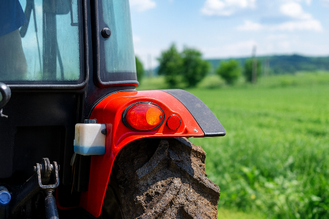 szi mezgazdasgi munkk: a rendrsg figyelmeztet a kzti balesetek megelzsre