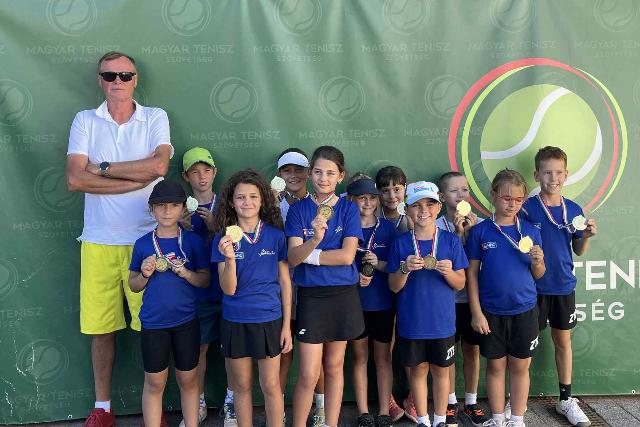 Orszgos dntbe jutott a ZTE Tenisz Klub csapata
