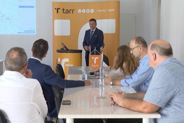 H�l�zatfejleszt�s – Ezerhatsz�z kilom�ter optikai h�l�zatot �p�t a Tarr