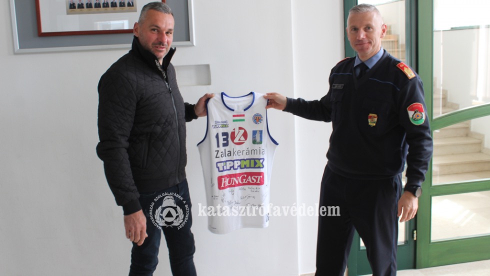 Jtkonysgi licit: Zalbl is segtettek