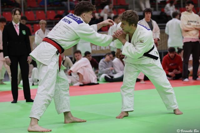 M�t�ffy G�bor ez�st�rmet szerzett a MEFOB-on
