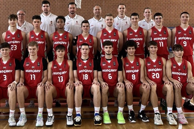 A portugáliai Eb-re készül U18-as válogatottunk, a soraiban Szalay Domonkossal A portugáliai Eb-re készül U18-as válogatottunk, a soraiban Szalay Domonkossal