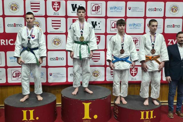 Hencz Hunor aranyérmes a Grand Prix Slovakia judoversenyen! Hencz Hunor aranyérmes a Grand Prix Slovakia judoversenyen!