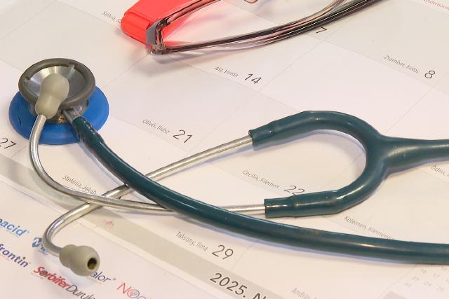 Jelenleg kev�s az influenz�s beteg 