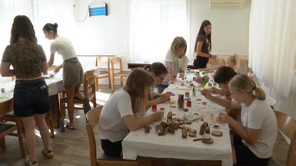 Mandalatábornak adott otthont az Azálea Ház Mandalatábornak adott otthont az Azálea Ház