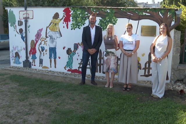Meg�jult a Mikes utcai �voda k�ls� k�rnyezete