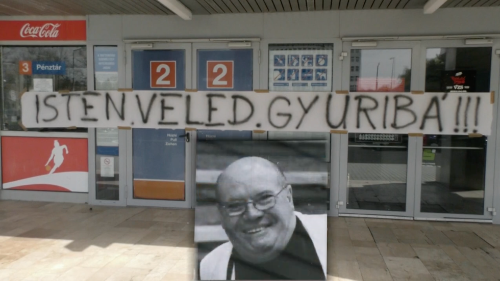 Gyertyagyújtással emlékeztek Tihanyi Györgyre Zalaegerszegen Gyertyagyújtással emlékeztek Tihanyi Györgyre Zalaegerszegen