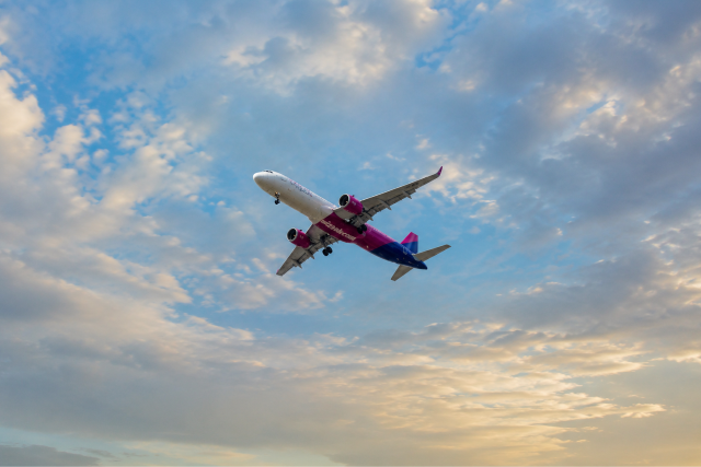 Bejelent�st tett a Wizz Air: �ri�si v�ltoz�s j�n a rep�l�ik�n